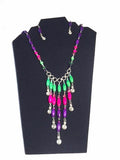 Set  necklace and earring pearls in wood, multicolored